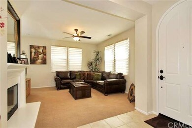 HIGH CEILINGS, WINDOW BLINDS, AND WONDERFUL OPEN F