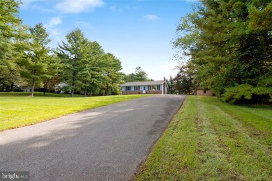 7025 Carmae Rd, Sykesville, MD 21784 - photo 2