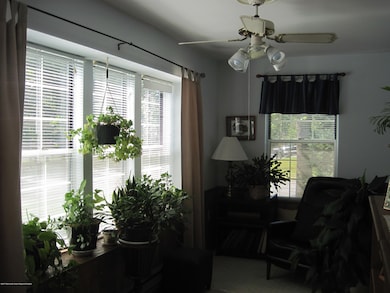 9B Norwich Dr unit A, Whiting, NJ 08759 - photo 5