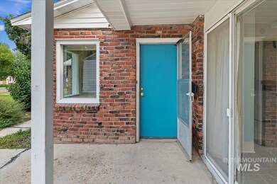 516 S Banner St, Nampa, ID 83686 - photo 4