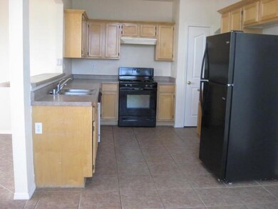 725 Desert Star Dr, Horizon City, TX 79928 - photo 3