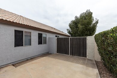 929 E Baylor Ln, Chandler, AZ 85225 - photo 4