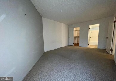 19 Rock Hill Rd unit 2D, Bala Cynwyd, PA 19004 - photo 4