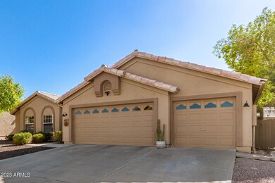 3-car garage