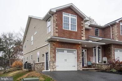 1922 Edington Place, Lancaster, PA 17603 - photo 4