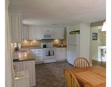 36 North St, Bellingham, MA 02019 - photo 5