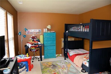 2nd bedroom