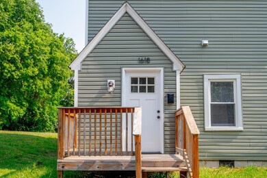 1618 E Fulton St. 43205_003