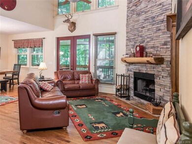 2-Story great room
