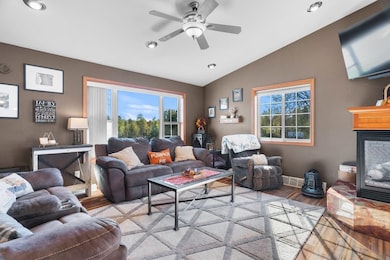 725 Plisch St, Athens, WI 54411 - photo 7