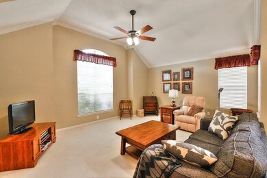 7927 Hidden Oaks Ln, Houston, TX 77095 - photo 4