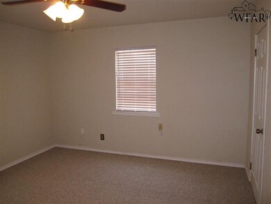 3101 Holliday Rd, Wichita Falls, TX 76302 - photo 7
