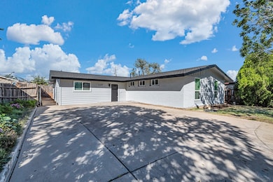 1607 Butternut Ln, Midland, TX 79705 - photo 4