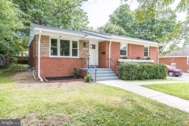 13305 Parkland Dr, Rockville, MD 20853 - photo 2