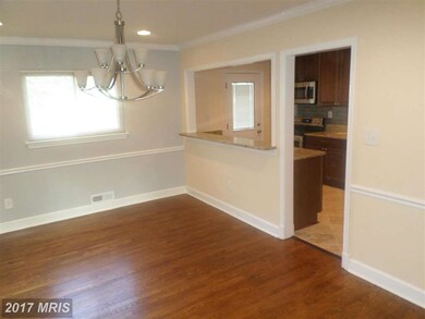 806 Larch Ave, Takoma Park, MD 20912 - photo 2