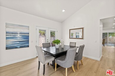 13 Pepper Ct, Inglewood, CA 90302 - photo 7