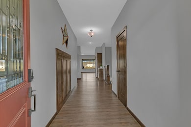 931 Waters Edge Cir, Avon, MN 56310 - photo 3