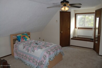 1449 Clover Rd, Long Pond, PA 18334 - photo 7