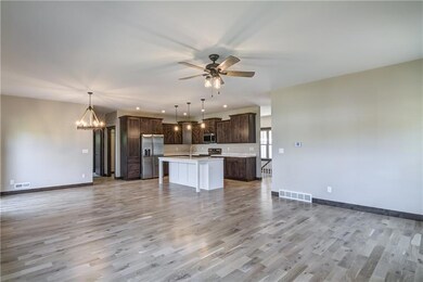 2930 Comet Ct, Eau Claire, WI 54703 - photo 5