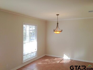 525 Beechwood Dr, Tyler, TX 75701 - photo 4