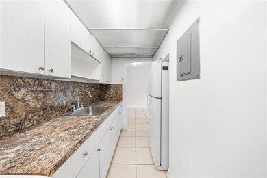 2301 NE 170th St unit 9, North Miami Beach, FL 33160 - photo 6