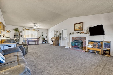 14609 Olivera Rd, Victorville, CA 92392 - photo 4
