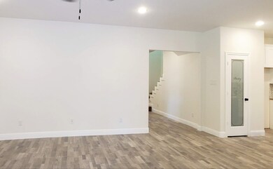 2214 Dolly Wright St, Houston, TX 77088 - photo 4