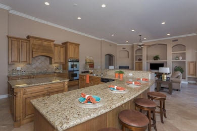 2346_E_Escondido_Pl_04