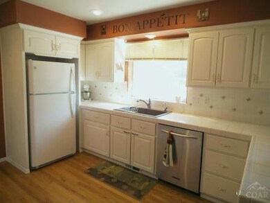 2003 SE Fairwood Dr, Bend, OR 97702 - photo 4