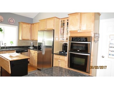 21 Beechwood Ln, Rockland, MA 02370 - photo 6