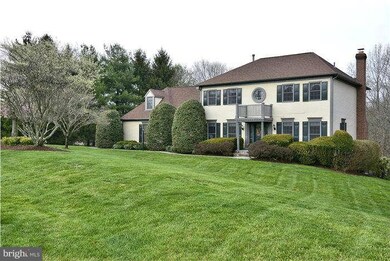 22113 Creekview Dr, Gaithersburg, MD 20882 - photo 2