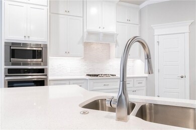 512 NW 198th St, Edmond, OK 73012 - photo 4