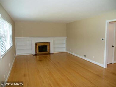 3329 Kaywood Dr, Falls Church, VA 22041 - photo 4
