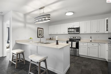 Within walking distance to Silver Mountain