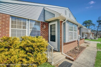 39A Stonybrook Rd, Whiting, NJ 08759 - photo 2