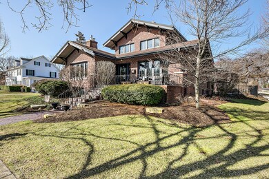 105 S Columbia St, Naperville, IL 60540 - photo 2