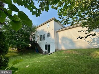 10487 Labrador Loop, Manassas, VA 20112 - photo 7