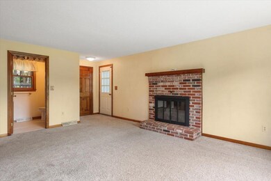 7 Jake Dr, Nashua, NH 03063 - photo 7