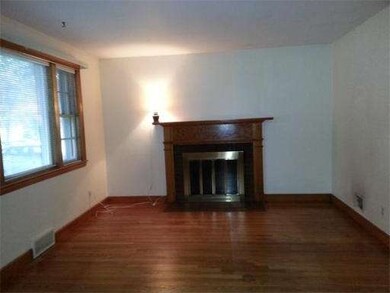 108 Charles Diersch St, East Weymouth, MA 02189 - photo 2