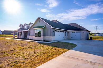 615 Latigo Ct, Weatherford, TX 76088 - photo 4