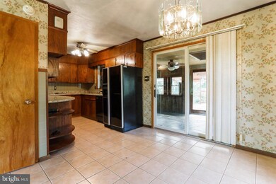 1080 Tallow Hill Rd, Chambersburg, PA 17202 - photo 7