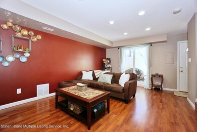 4211 Amboy Rd unit 1, Staten Island, NY 10308 - photo 7