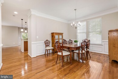 16465 Chattanooga Ln, Woodbridge, VA 22191 - photo 7