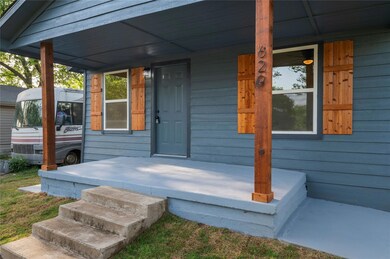 629 E Pacific St, Sherman, TX 75090 - photo 5