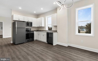 300 E Front St unit 1ST FLOOR, Media, PA 19063 - photo 4