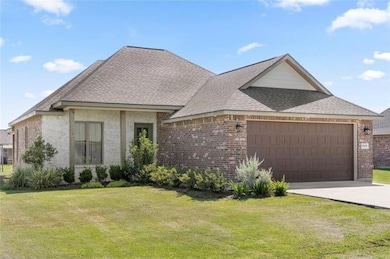 4110 Camryn Rd, Lake Charles, LA 70611 - photo 2