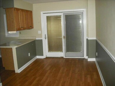 ENTER EATING AREA