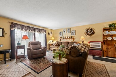 18 Fountain Ln unit 2, South Weymouth, MA 02190 - photo 5