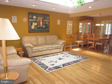 14 Dover Ln, East Windsor, NJ 08520 - photo 3