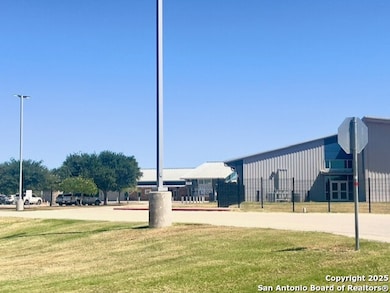 4810 S Loop 1604 W, von Ormy, TX 78073 - photo 3